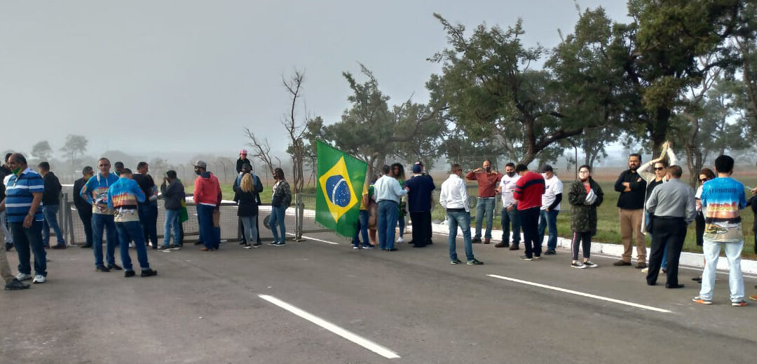 Bolsonaro faz com que os brasileiros sintam de novo orgulho de serem patriotas