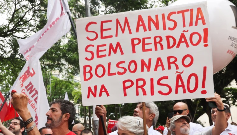 As ratazanas, enfim, saíram da toca